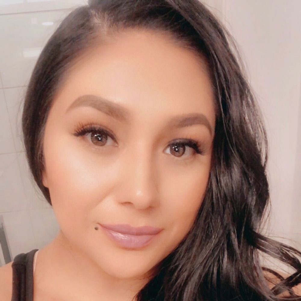 Meet your Posher, Perla